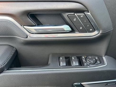 New 2026 GMC Sierra 2500 Denali w/ Denali Reserve Package image 10