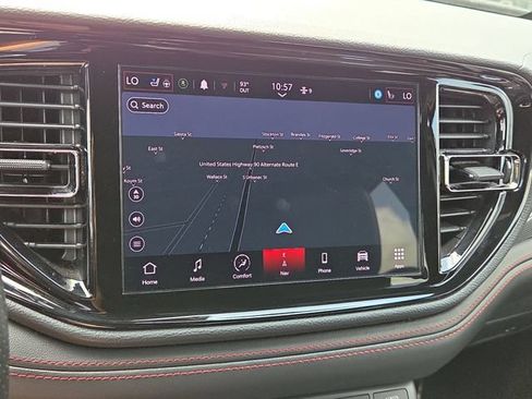 Used 2024 Dodge Durango GT RWD image 15