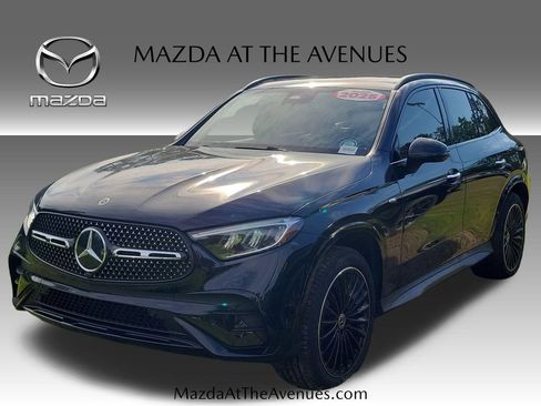 Used 2025 Mercedes-Benz GLC 350e 4MATIC image 1