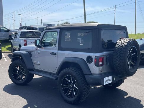 Used 2021 Jeep Wrangler Sport AWD/4WD image 5