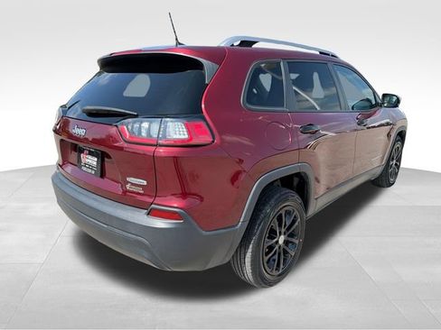 Used 2021 Jeep Cherokee Latitude FWD image 7