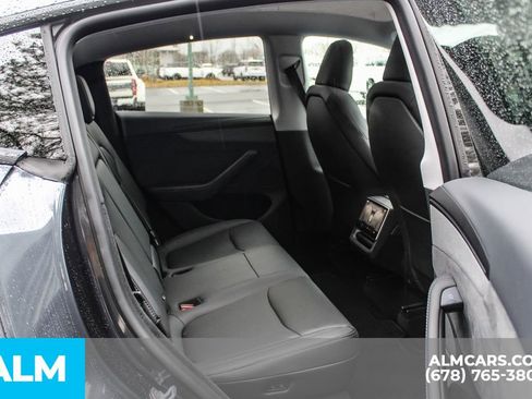 Used 2026 Tesla Model Y Long Range image 17