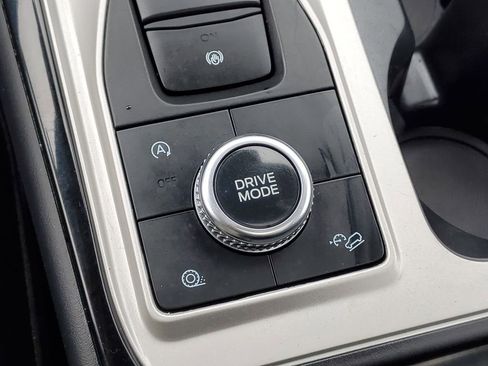 Used 2023 Ford Explorer ST-Line w/ Class IV Trailer Tow Package image 31