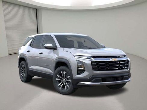 New 2026 Chevrolet Equinox LT image 7
