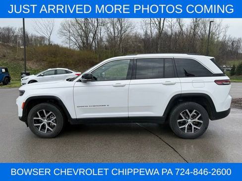 Used 2023 Jeep Grand Cherokee Limited w/ Trailer Tow Prep Group (B) image 4
