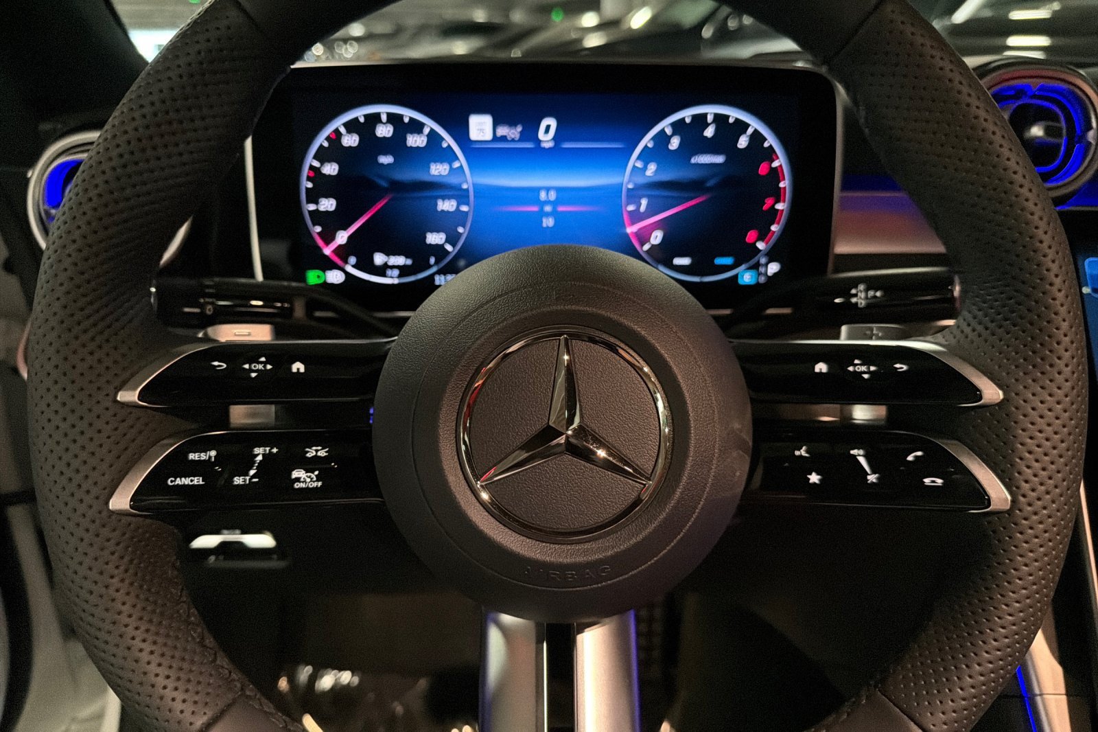 New 2026 Mercedes-Benz CLE 450 4MATIC Coupe image 22