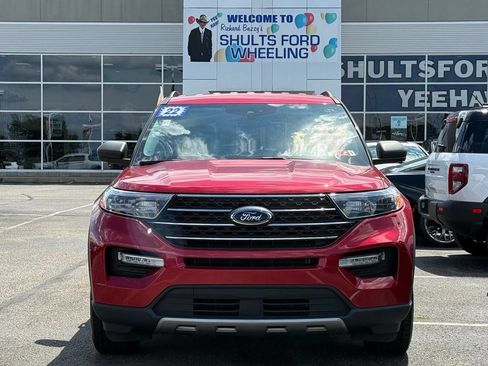 Used 2022 Ford Explorer XLT w/ Equipment Group 202A AWD/4WD image 32
