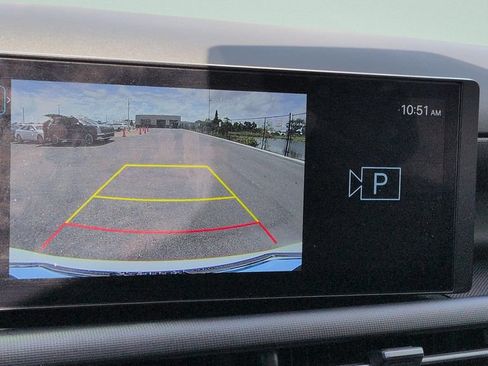 Certified 2025 Hyundai Tucson SEL FWD image 17