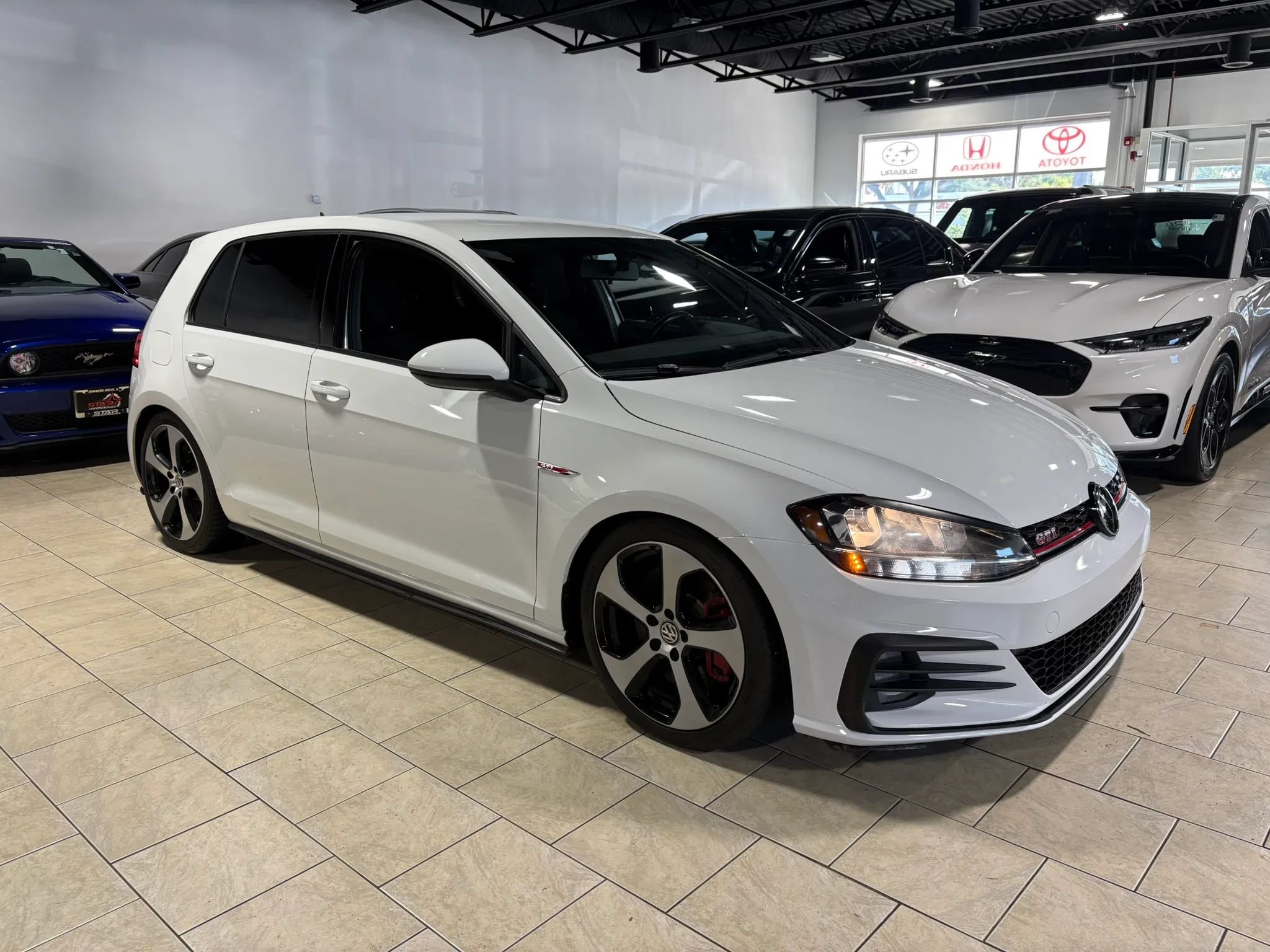 Used 2019 Volkswagen GTI S FWD image 4