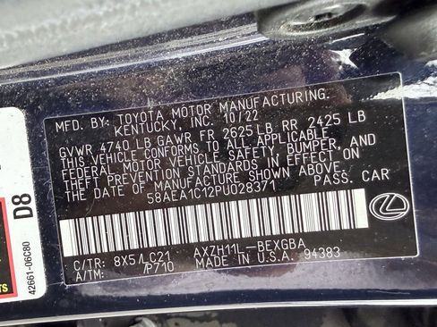 Used 2023 Lexus ES 300h w/ Luxury Package image 31