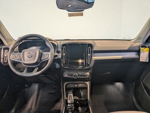 New 2026 Volvo XC40 B5 Plus w/ Protection Package Premier image 13