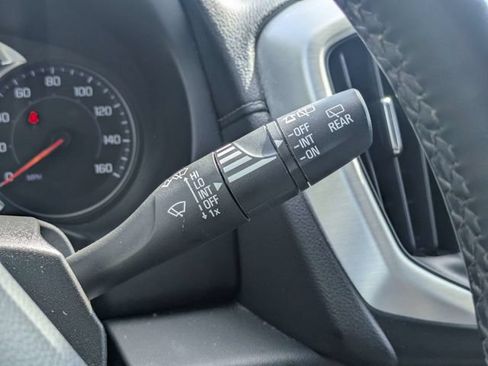 Used 2024 GMC Terrain SLT FWD image 28
