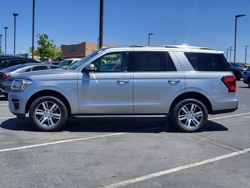 Certified 2024 Ford Expedition Limited AWD/4WD image 4