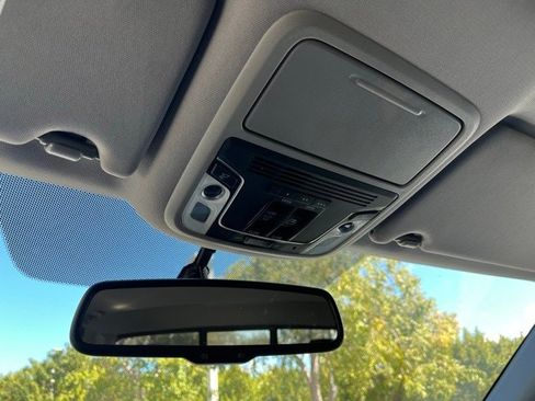 Used 2019 Honda Ridgeline RTL-T image 9