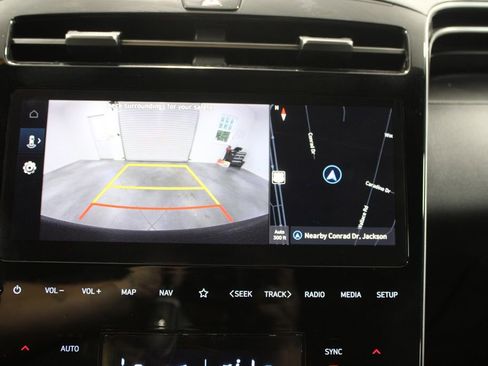 Used 2023 Hyundai Santa Cruz SEL Premium image 45