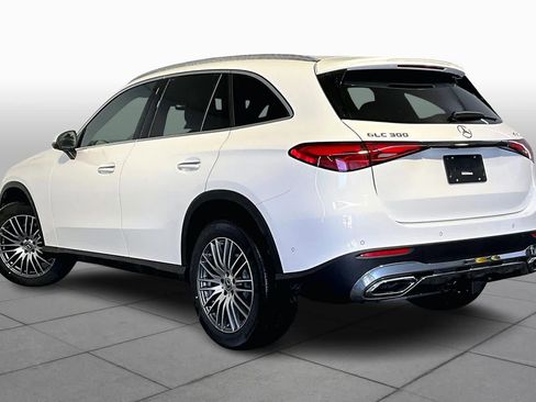 New 2026 Mercedes-Benz GLC 300 4MATIC image 3