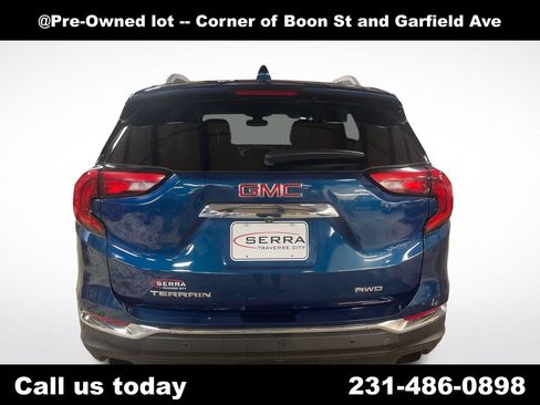 Used 2020 GMC Terrain SLT w/ Preferred Package AWD/4WD image 4