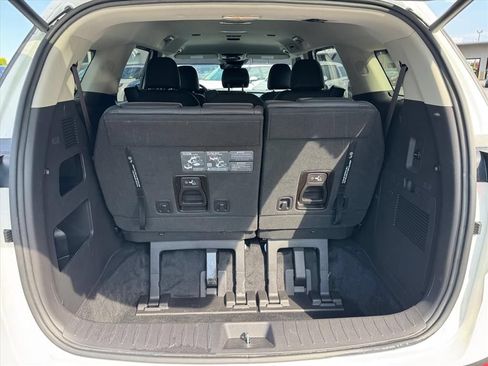 Certified 2024 Kia Carnival EX FWD image 10