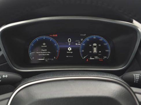 New 2026 Toyota Corolla Cross XLE image 19