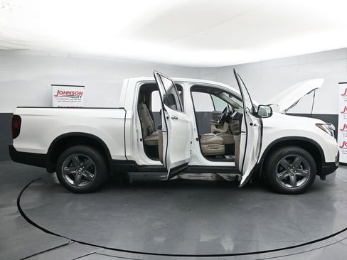 Used 2023 Honda Ridgeline RTL-E image 41