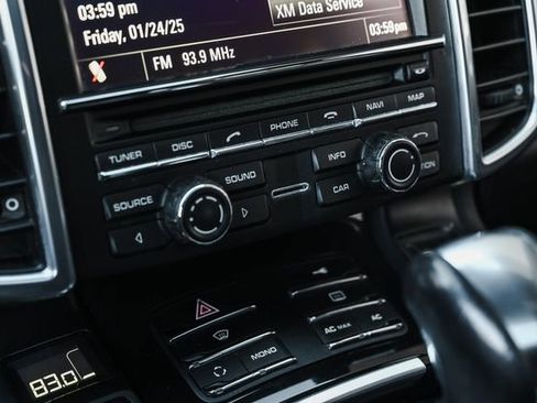 Used 2011 Porsche Cayenne image 16