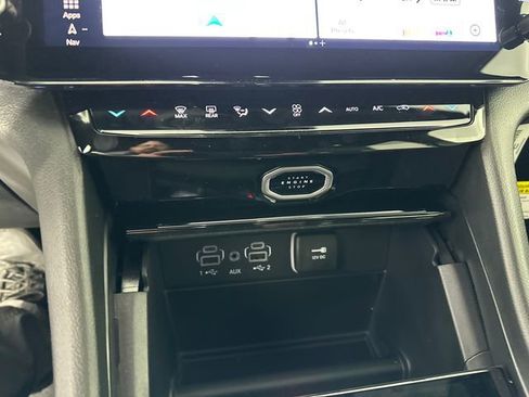 New 2026 Jeep Grand Cherokee Limited image 31