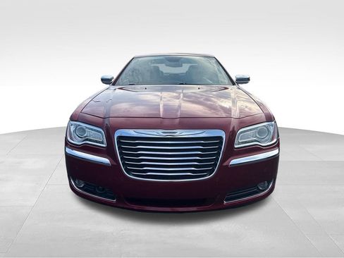 Used 2013 Chrysler 300 C w/ Light Group RWD image 9