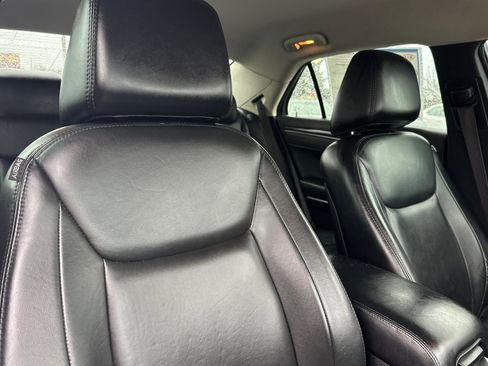 Used 2015 Chrysler 300 Limited image 16