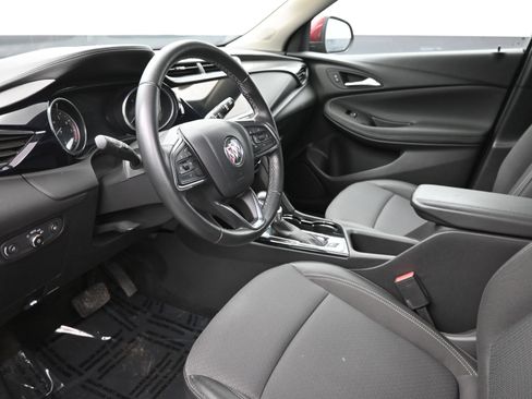 Used 2023 Buick Encore GX Preferred FWD image 11