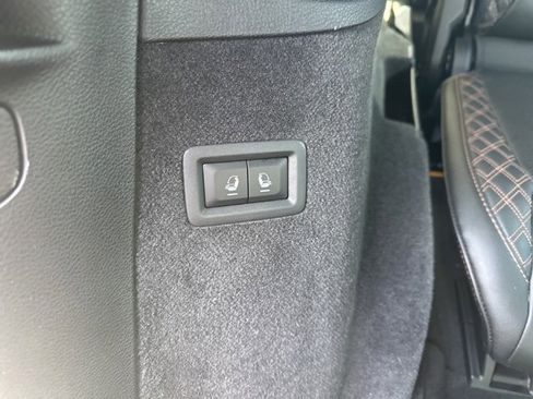 Used 2025 Jeep Grand Cherokee L Summit w/ Obsidian Package image 28