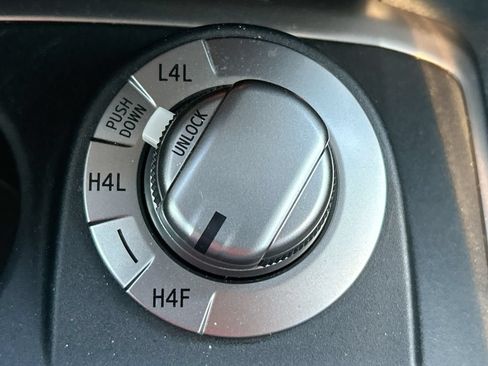 Used 2024 Toyota 4Runner Limited AWD/4WD image 36