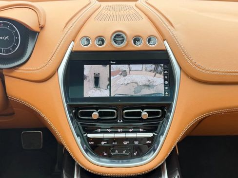 Used 2021 Aston Martin DBX Sport Utility 4D image 22
