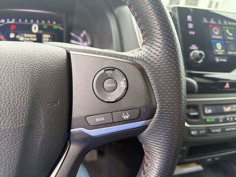 Used 2023 Honda Passport TrailSport image 11