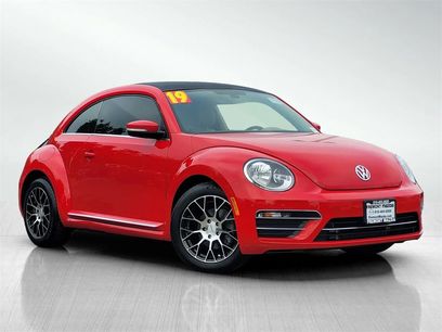 Used 2019 Volkswagen Beetle 2.0T SE