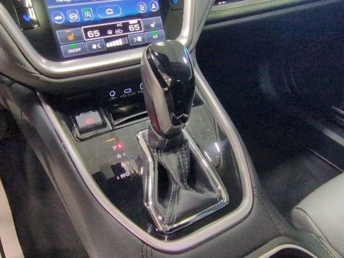 Certified 2024 Subaru Outback Onyx Edition AWD/4WD image 20
