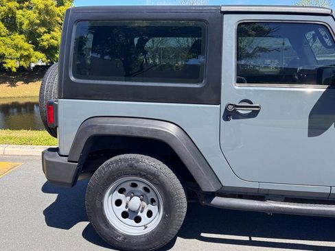 Used 2015 Jeep Wrangler Sport image 23