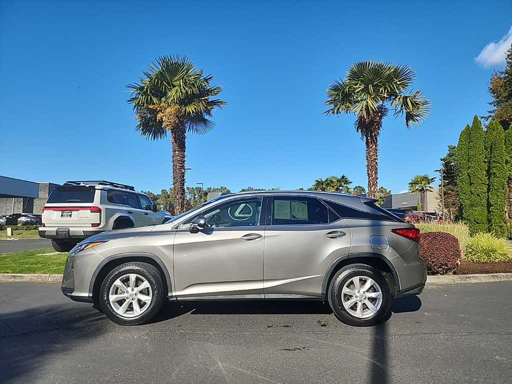 Used 2017 Lexus RX 350 AWD w/ Premium Package image 2