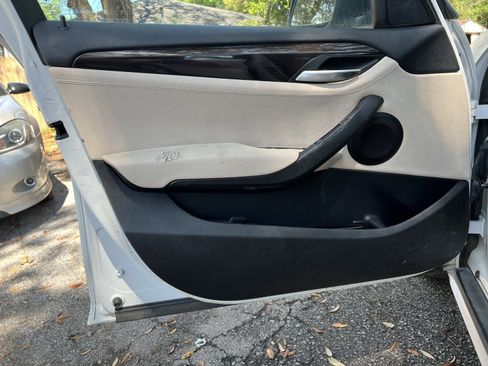 Used 2015 BMW X1 xDrive28i image 31