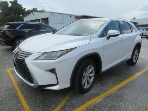 Used 2017 Lexus RX 350 FWD image 4