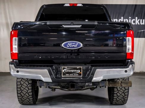 Used 2019 Ford F250 XLT w/ XLT Premium Package image 9