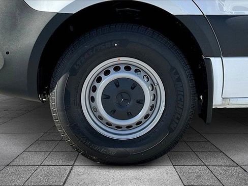 New 2025 Mercedes-Benz Sprinter 2500 image 15