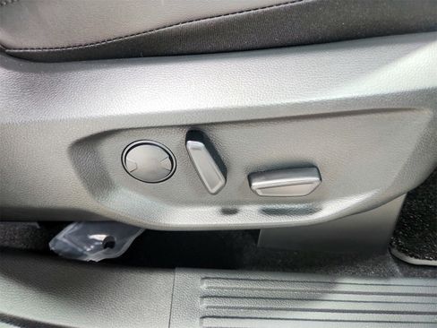 New 2025 Ford Ranger Lariat w/ FX4 Off-Road Package image 36