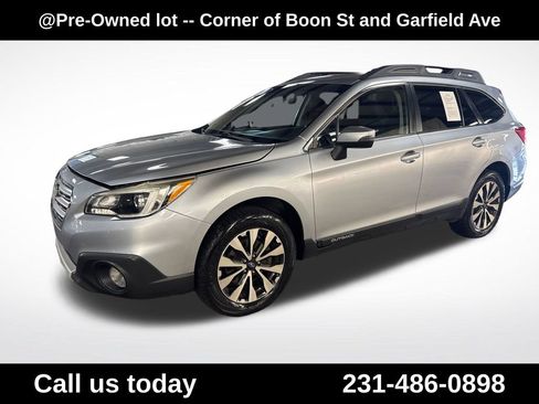 Used 2016 Subaru Outback 2.5i Limited AWD/4WD image 1