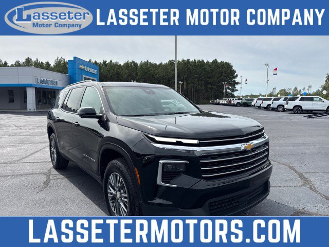 Used 2026 Chevrolet Traverse LT w/ Driver Confidence Package FWD image 1