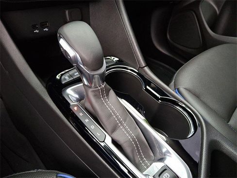 Certified 2025 Buick Encore GX Sport Touring w/ Comfort Package image 19