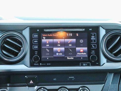 Certified 2019 Toyota Tacoma TRD Sport w/ Technology Package RWD image 17