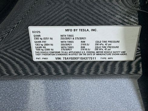 Used 2025 Tesla Model Y Performance AWD/4WD image 12