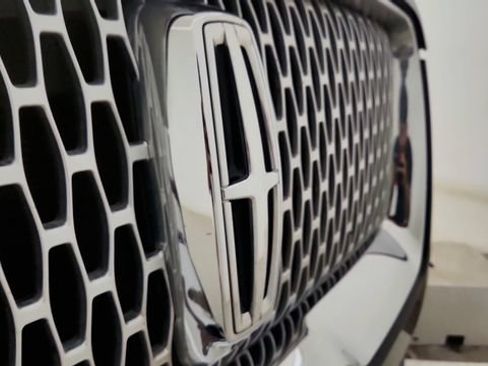 Used 2021 Lincoln Navigator Reserve AWD/4WD image 30
