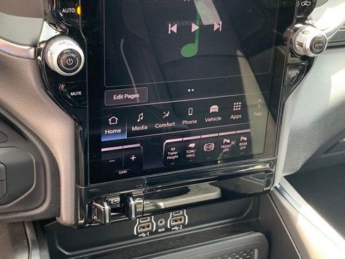 New 2025 RAM 2500 Laramie image 41