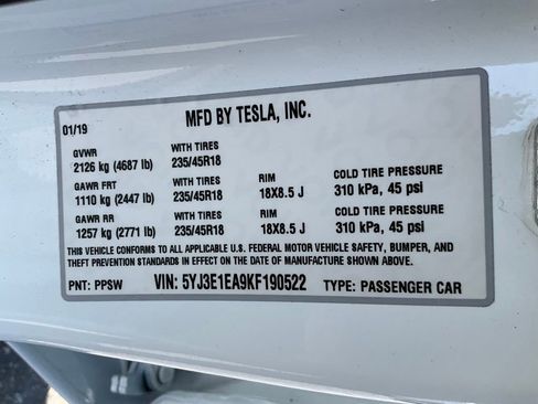 Used 2019 Tesla Model 3 Mid Range RWD image 14